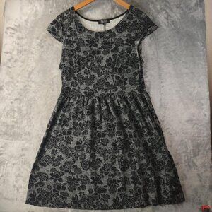 Papillon Womens L Black Floral Fit & Flare Dress Short Sleeve Jacquard Embossed